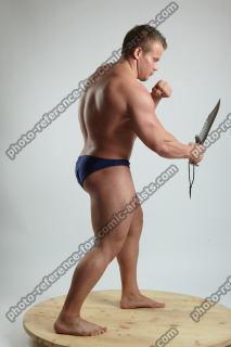 Adam_Ward FIGHTING WITH KNIFE